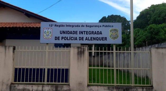 Após ser agredida com tapas, professora é arrastada em via pública pelo ex, em Alenquer