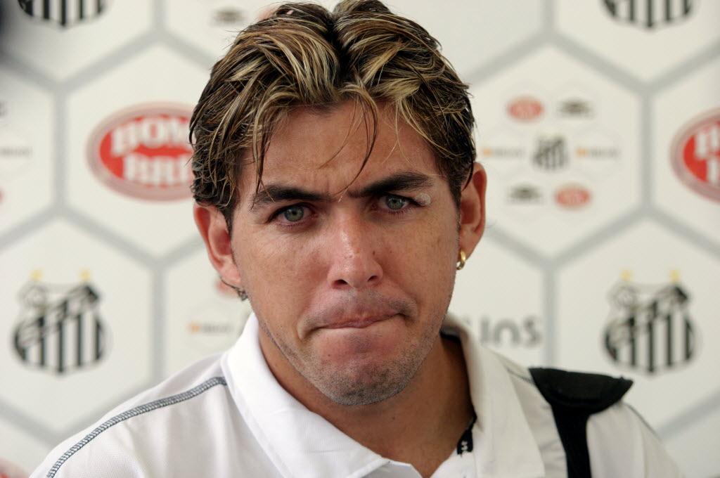 ROBGOL - ATACANTE EX-RIVAL DE ROMÁRIO FOI CONDENADO A 36 ANOS DE PRISÃO