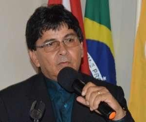 JACAREACANGA: NOTA PÚBLICA AO POVO DE JACAREACANGA DO EX-PREFEITO RAIMUNDO SANTIAGO