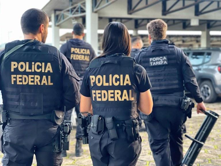 OPERAÇÃO DA POLÍCIA FEDERAL  CUMPRE MANDADOS DE BUSCA E APREENSÃO  CONTRA SERVIDORES PÚBLICOS EM 5 MUNICÍPIOS DO PARÁ