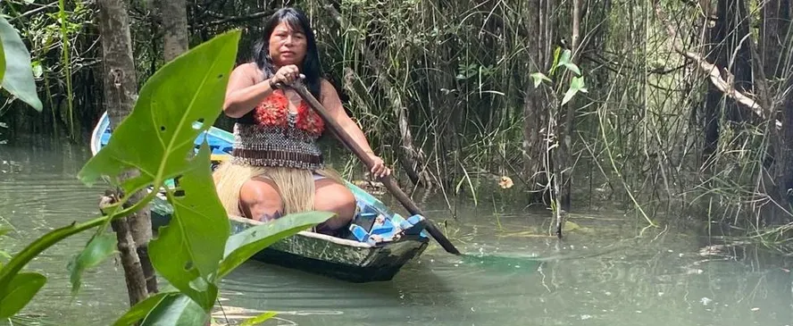JACAREACANGA: POVO MUNDURUKU DO ALTO TAPAJÓS MANIFESTA-SE CONTRÁRIO À ATIVISTA ALESSANDRA KURAP