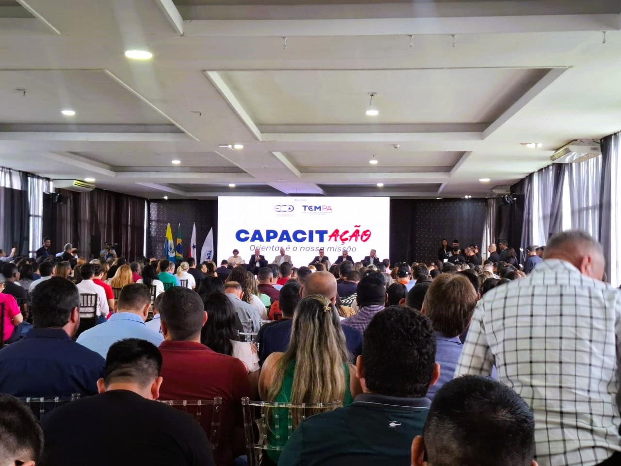 DO APRENDIZADO À AÇÃO:  COMO A CAPACITAÇÃO DO TRIBUNAL DE CONTAS DOS MUNICÍPIOS  FORTALECE A FISCALIZAÇÃO