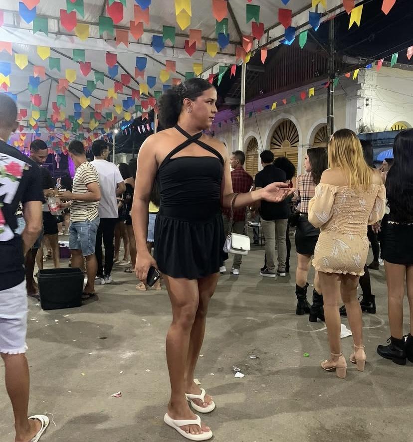 VÍDEO / IMAGEM MOSTRA MOMENTO EM QUE TRAVESTI É EXECUTADA  SEM PIEDADE