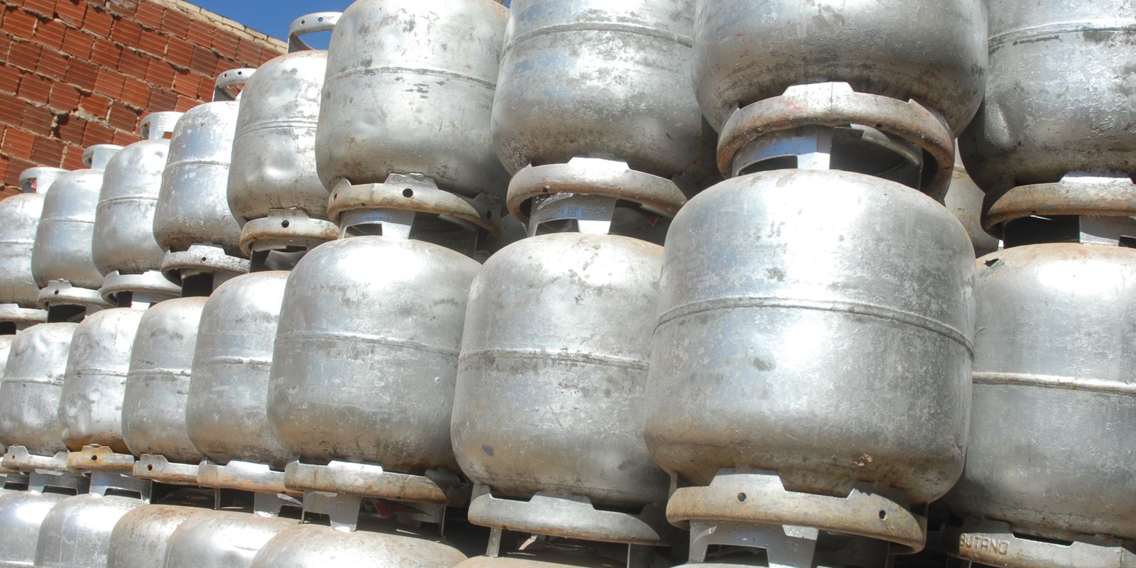 Câmara aprova MP do programa Gás do Povo