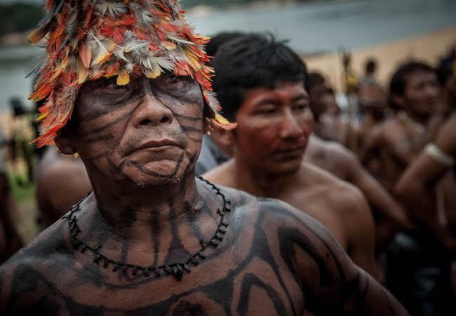 DA AUTONOMIA AO ABANDONO: A IDEOLOGIA QUE MANTEVE OS MUNDURUKU NA MISÉRIA