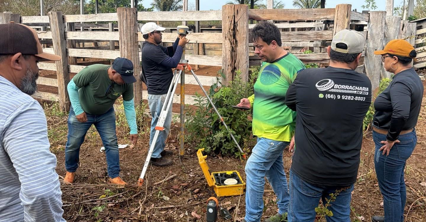 Equipe Iterpa em trabalho de campo
