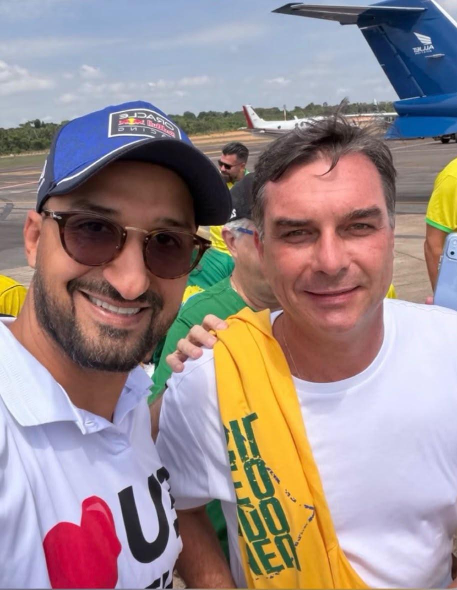 Saint Clair e Flávio Bolsonaro