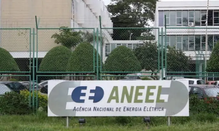 Jacareacanga: ANEEL BARRA ADIAMENTO E EXIGE INÍCIO IMEDIATO DE OBRA MILIONÁRIA DE ENERGIA EM JACAREACANGA